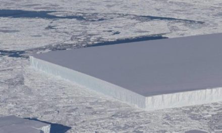 El misterio del iceberg rectangular